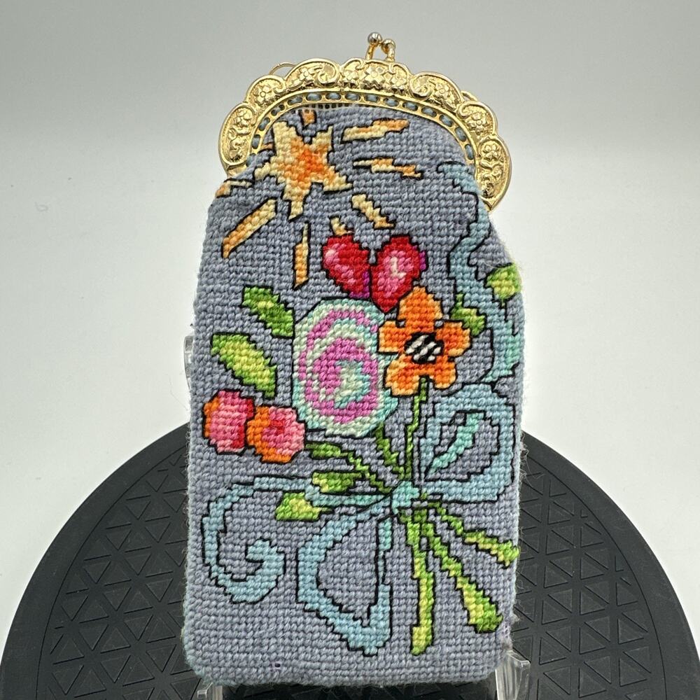 Vintage Kitschy Embroidered Eyeglass/Cigarette Long Pouch Clutch Wallet Holder